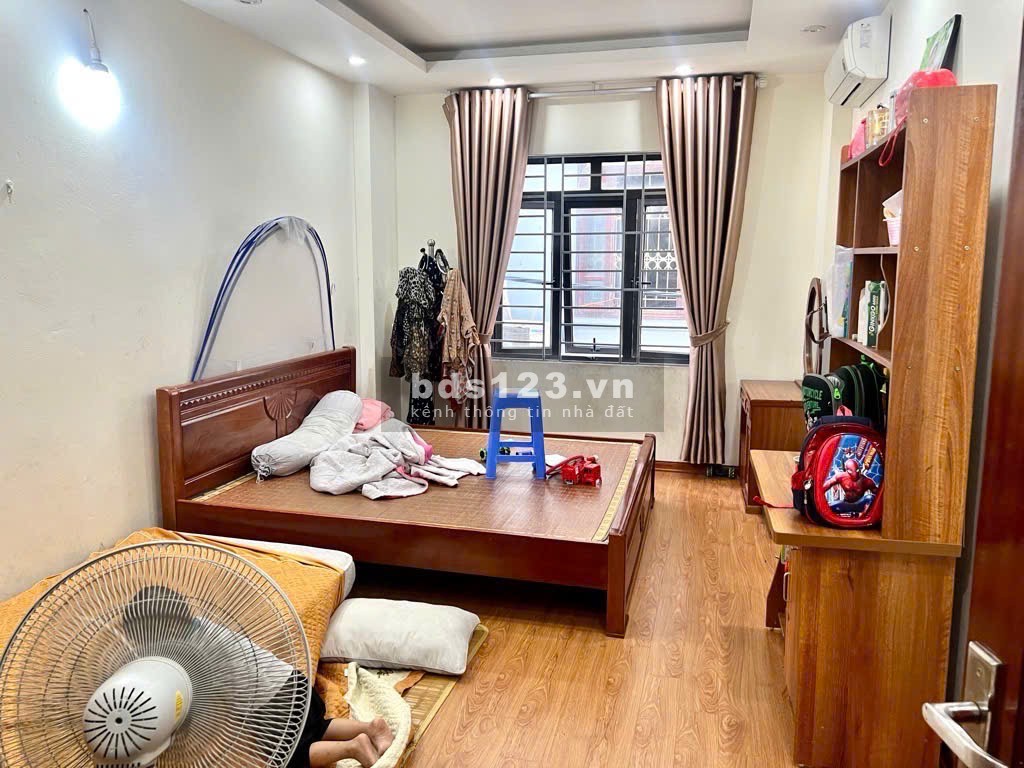 CHÍNH CHỦ - BÁN NHÀ 4.5 TẦNG PHỐ YÊN NGHĨA – GẦN TRƯỜNG, NHÀ GA TÀU ĐIỆN