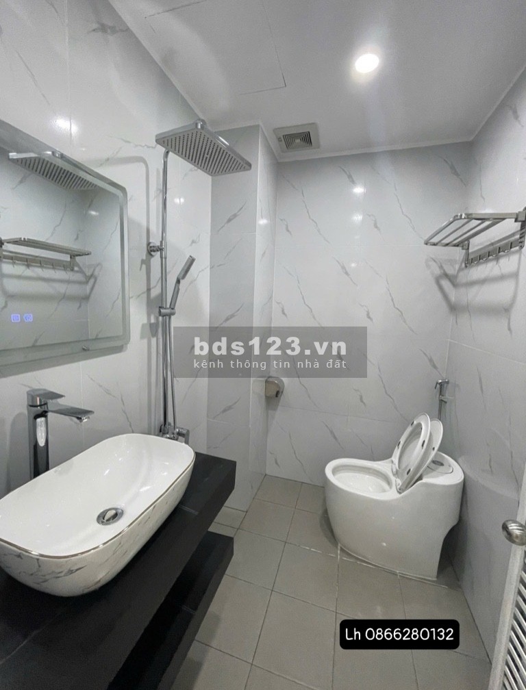Bán chung cư Mỹ Đình 2, 93m2, mặt tiền 8m, giá chỉ hơn 4 tỷ