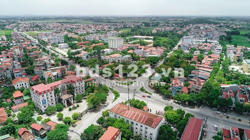 Chuyển nhượng lô đất đẹp với mặt tiền 15m, đường rộng 30m, vuông vắn, pháp lý chuẩn giá chỉ 17tr/m2