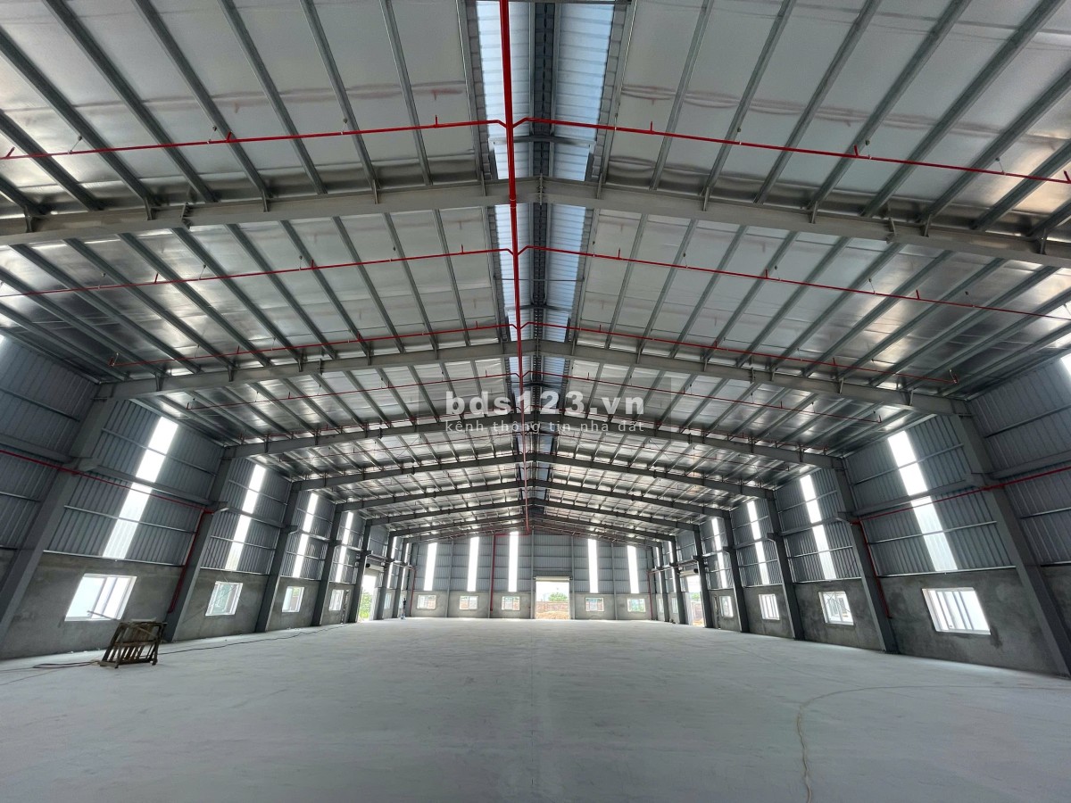 Cho thuê kho xưởng 1000m2 mới xây dựng khu công nghiệp Phú Thị Gia Lâm Hà Nội