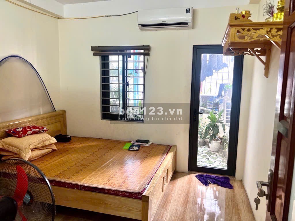 CHÍNH CHỦ - BÁN NHÀ 4.5 TẦNG PHỐ YÊN NGHĨA – GẦN TRƯỜNG, NHÀ GA TÀU ĐIỆN