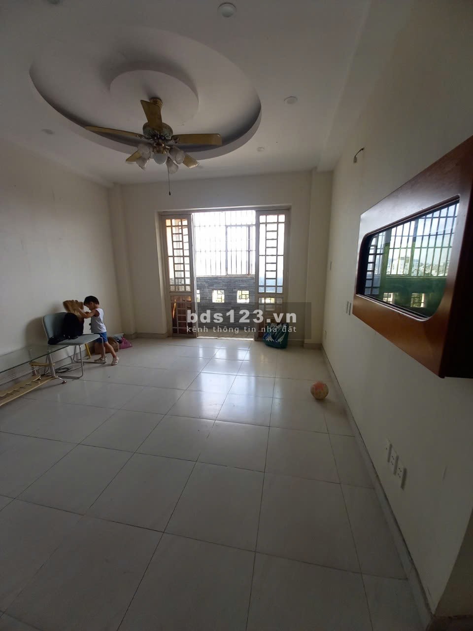 Chung cư Phan Xích Long, P2, Phú Nhuận: 75m2 - 2p ngủ, 1wc, NT, 9.5tr
