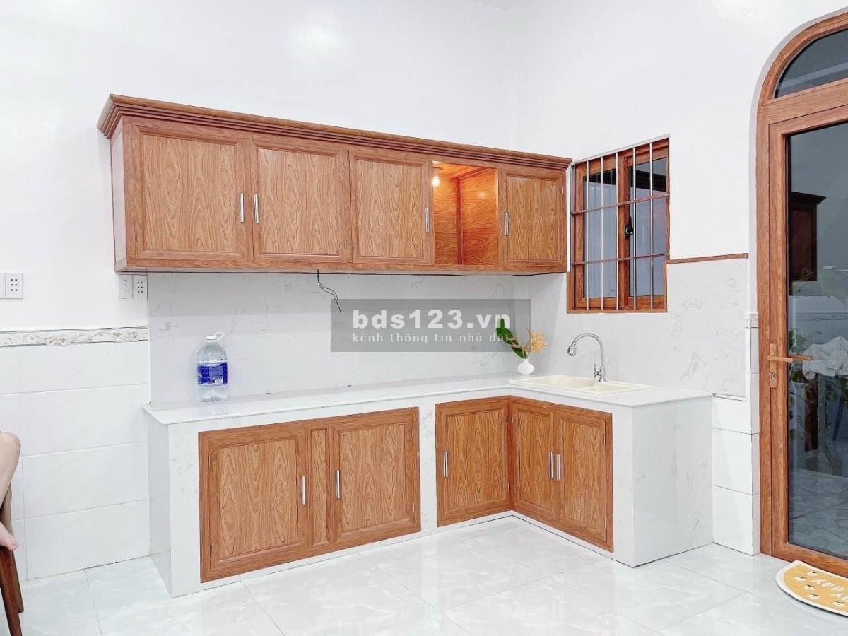 Chủ ngộp cần bán gấp nhà cấp 4 ngay gần chợ Thạnh Phú Vĩnh Cửu chỉ cần 500tr nhận nhà ngay.