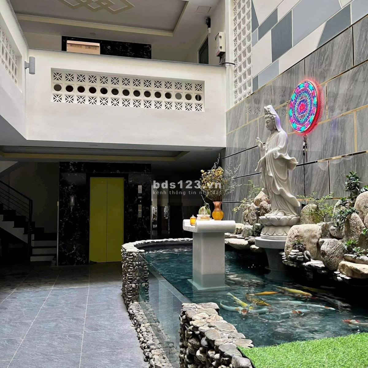 Tìm nữ ở ghép (hiện đã có 2 nữ)