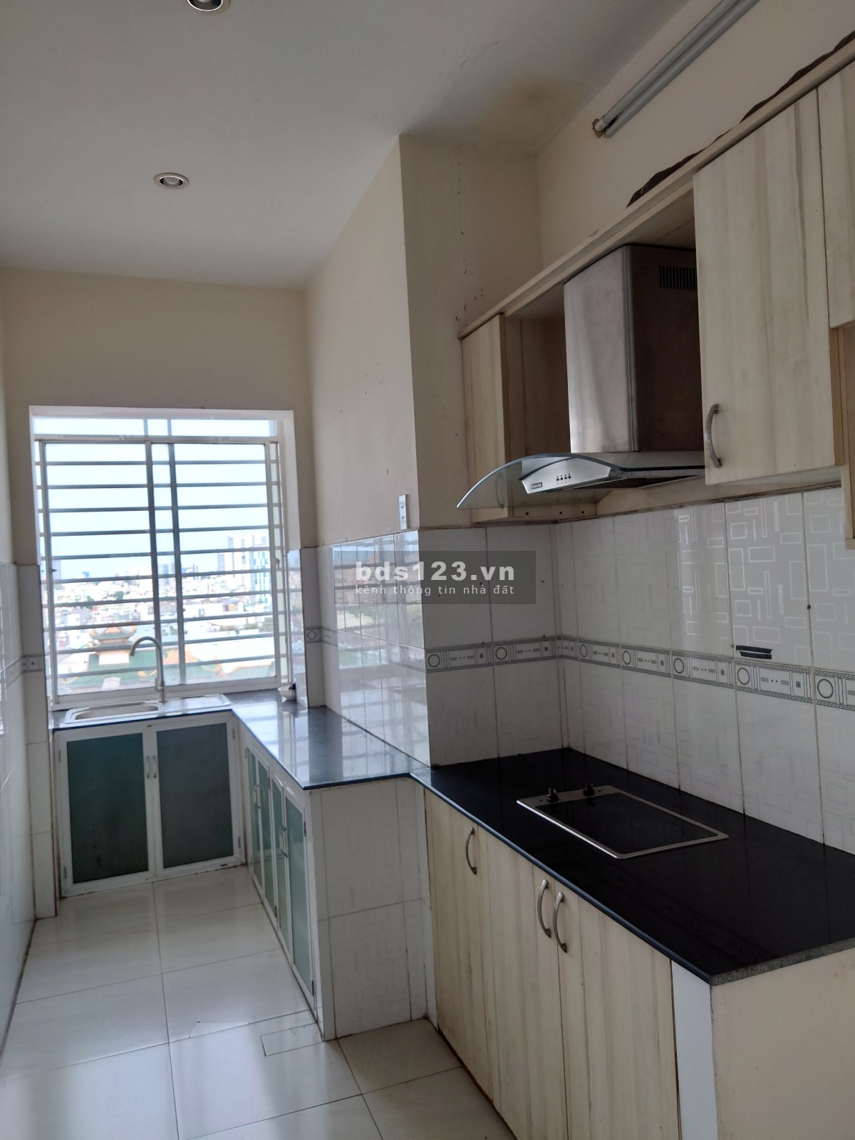 Chung cư Phan Xích Long, P2, Phú Nhuận: 75m2 - 2p ngủ, 1wc, NT, 9.5tr