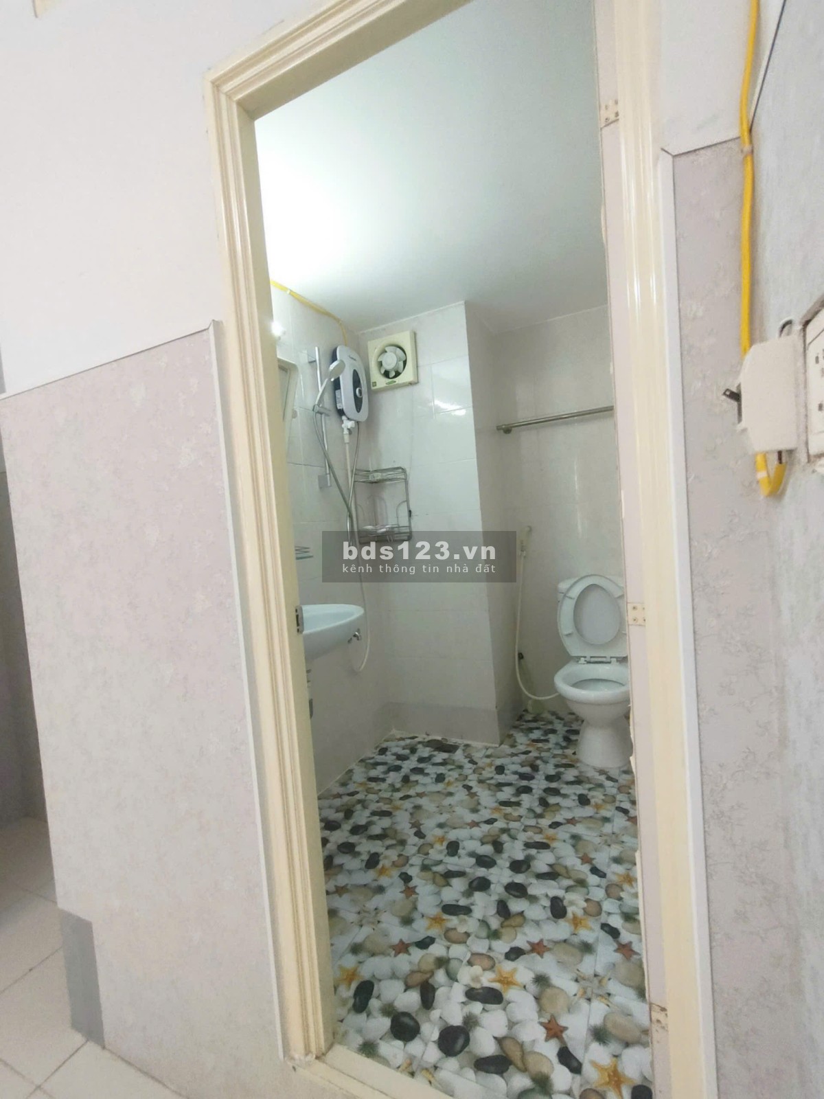Chung cư Miếu Nổi - Bình Thạnh 70m2, 2p ngủ, 1wc,9tr/tháng