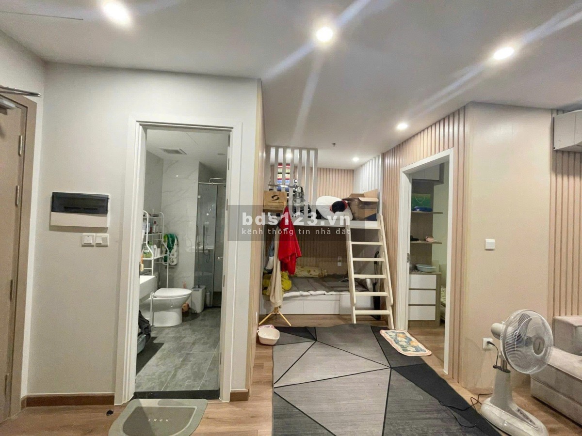 Bán nhanh căn 1 ngủ +, full nội thất, gần Công Viên, nhỉnh 3 tỷ, 0888516777