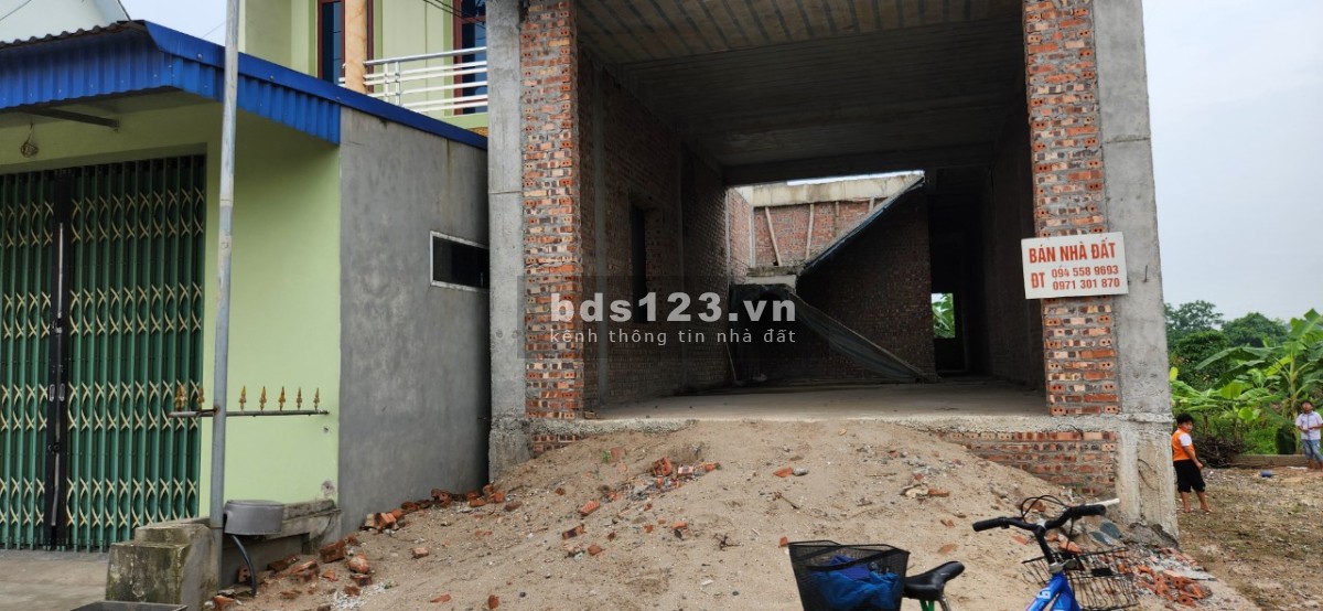 Cần bán gấp đất mặt đường xã Hòa Hậu