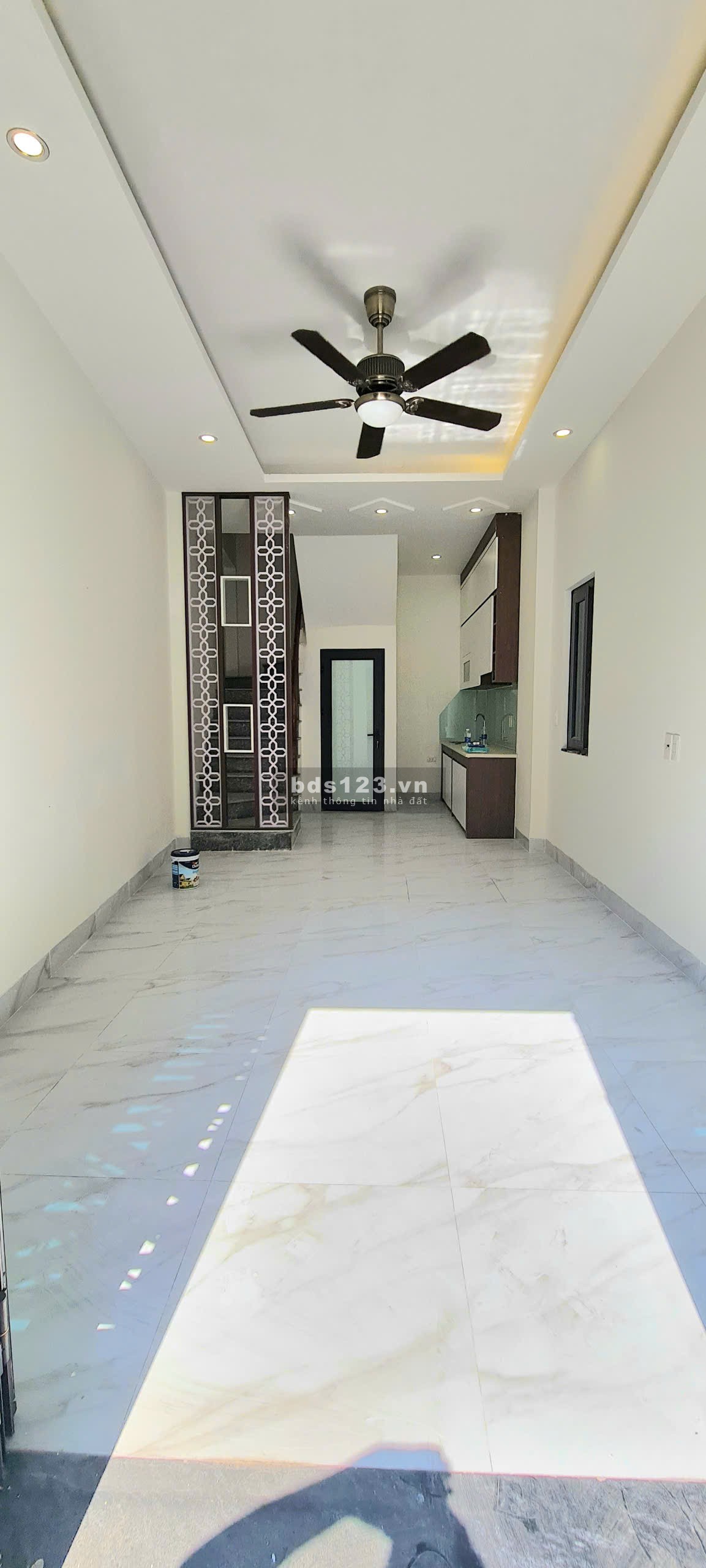 Bán nhà riêng Kim Chung, Hoài Đức. Lô góc 30m2 ngõ thoáng ôtô đỗ cửa. Cạnh ngã tư Sơn Đồng