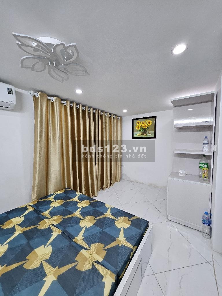 Bán nhà Hồng Mai, nhà xinh, 4 tầng, ở ngay