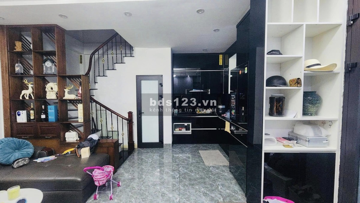 HOT HOT CHỈ DUY NHẤT 1 CĂN TƯƠNG LAI MẶT PHỐ KINH DOANH – PHỐ XỐM – 5 TY LH: 0983049314