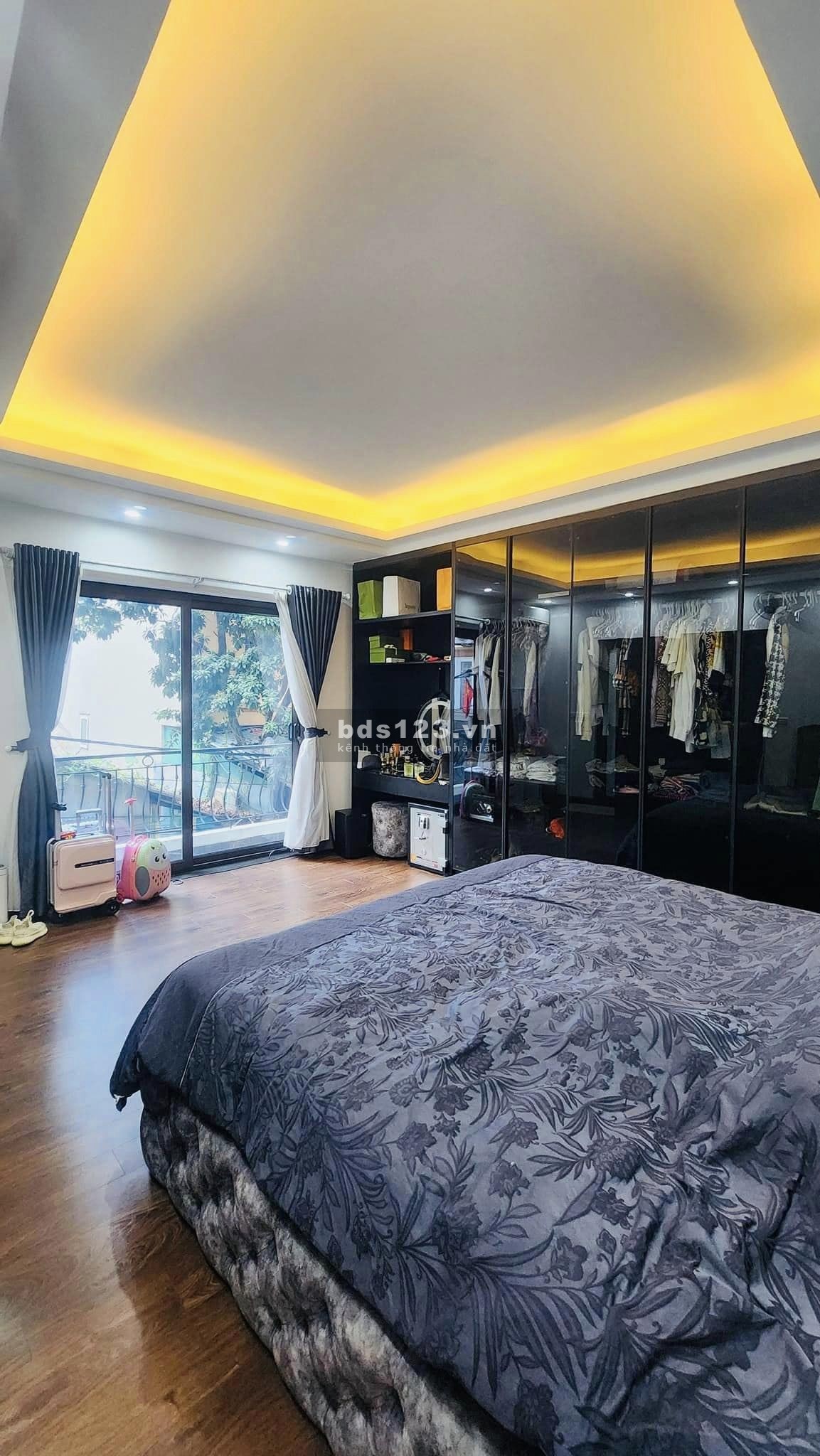 HOT HOT CHỈ DUY NHẤT 1 CĂN TƯƠNG LAI MẶT PHỐ KINH DOANH – PHỐ XỐM – 5 TY LH: 0983049314