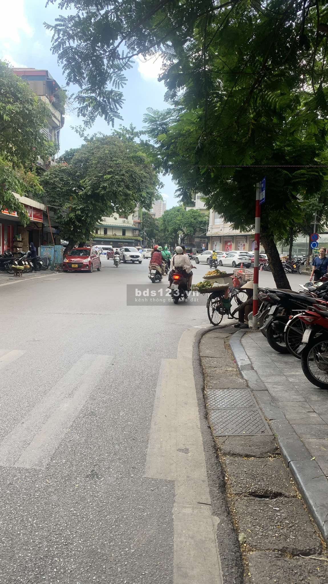 PHÂN LÔ Ô TÔ - KINH DOANH - NGUYỄN AN NINH CẦN BÁN NHÀ - GIÁ 14.5 TỶ SỔ ĐỎ CC