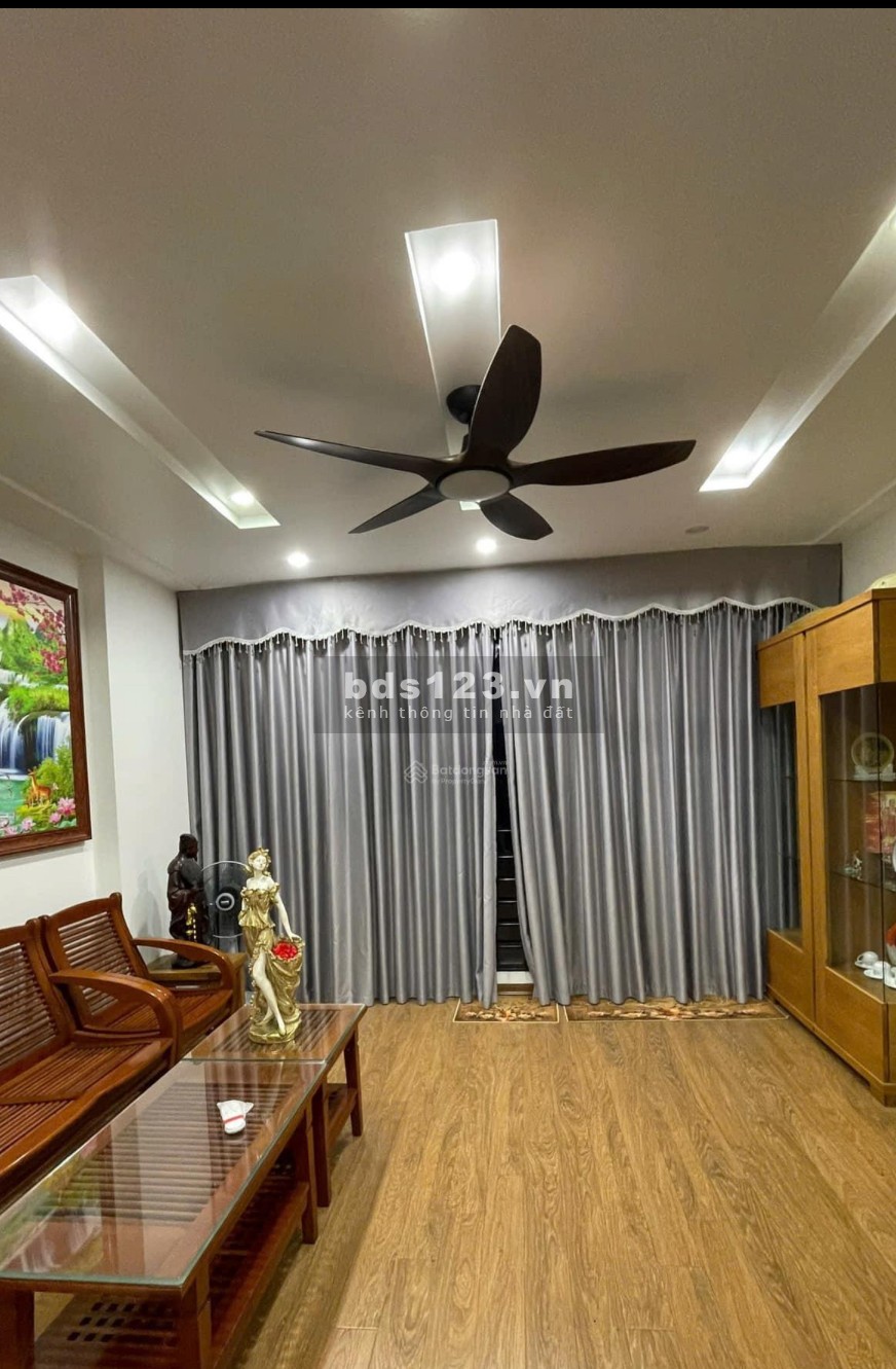 Bán nhà Hồ Phương Liệt - Giải Phóng 30m2, 5 tầng, ngõ rộng 2 ô tô tránh nhau, 6.2 tỷ
