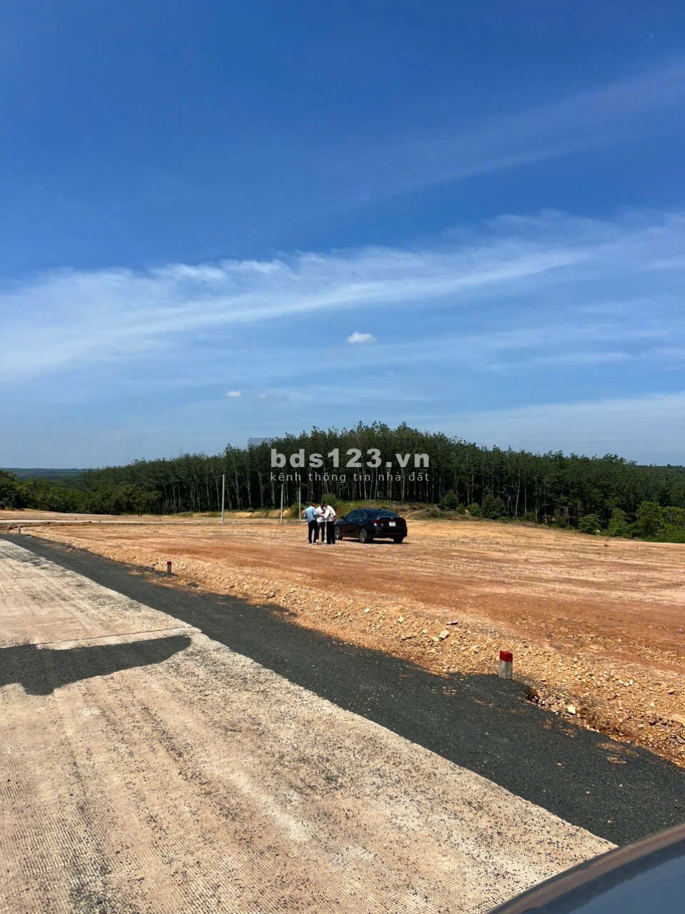 Đất nền 1000m2 cách đường dh507 200m