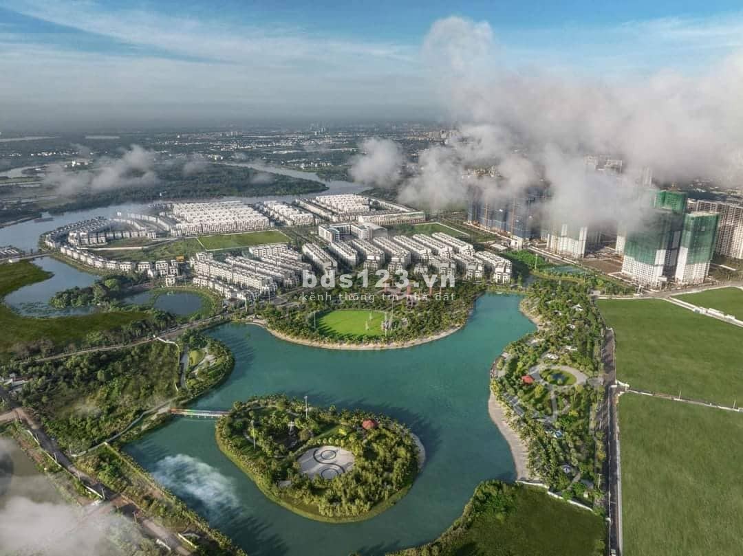 Cắt Lỗ 800tr 2PN2WC full nội thất, giá chỉ 2.650 tỷ, gốc 3.4 tỷ Origami Vinhomes Grand Park Q9