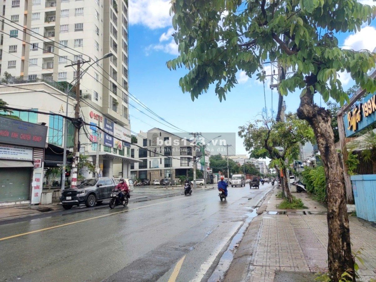 Nhà mặt tiền đường Đặng Văn Bi, Bình Thọ, Thủ Đức, 30tỷ/190m2.