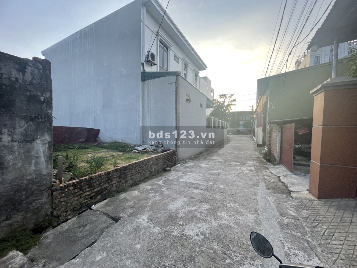 BÁN ĐẤT ĐƯỜNG THÔNG Ô TÔ TRÁNH, ĐẤT VUÔNG VẮN SẠCH ĐẸP, GẦN CHỢ, TRƯỜNG HỌC TẠI BẮC HỒNG ĐÔNG ANH