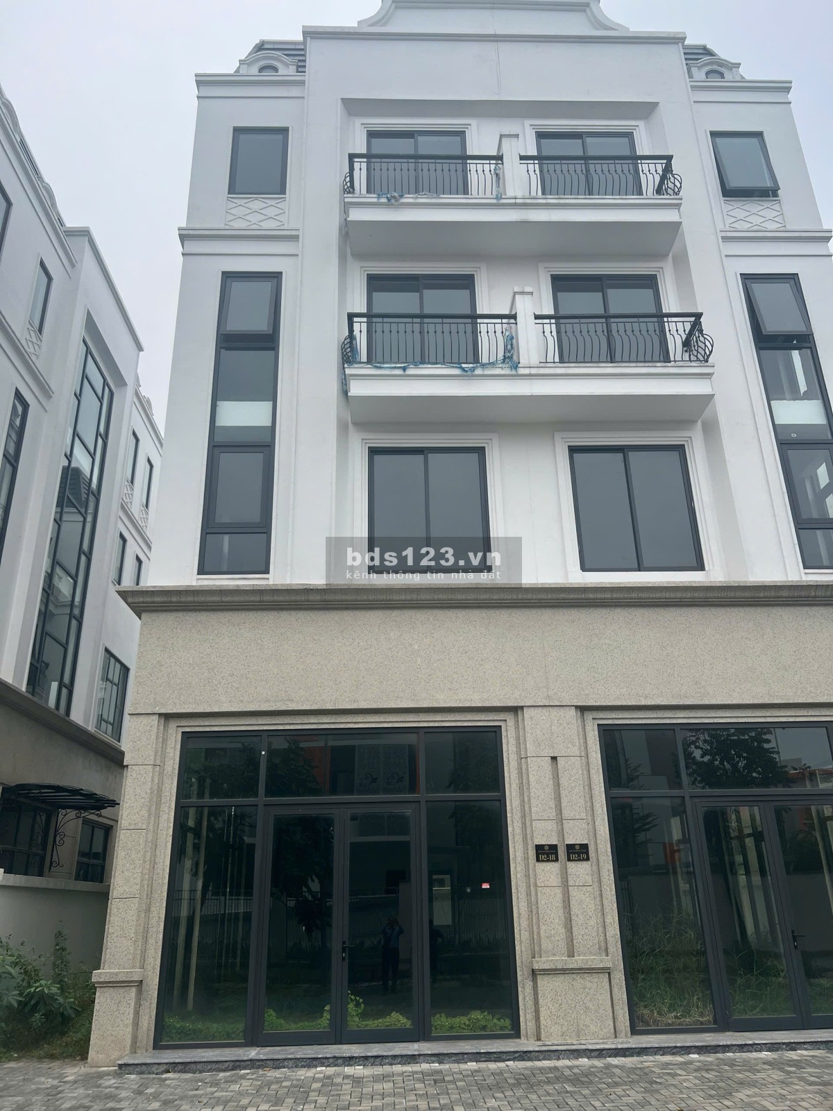 Biệt thự song lập 142.6m2 giá 3x tỷ kđt The Diamond Point Long Biên, Hà Nội (0985941715)