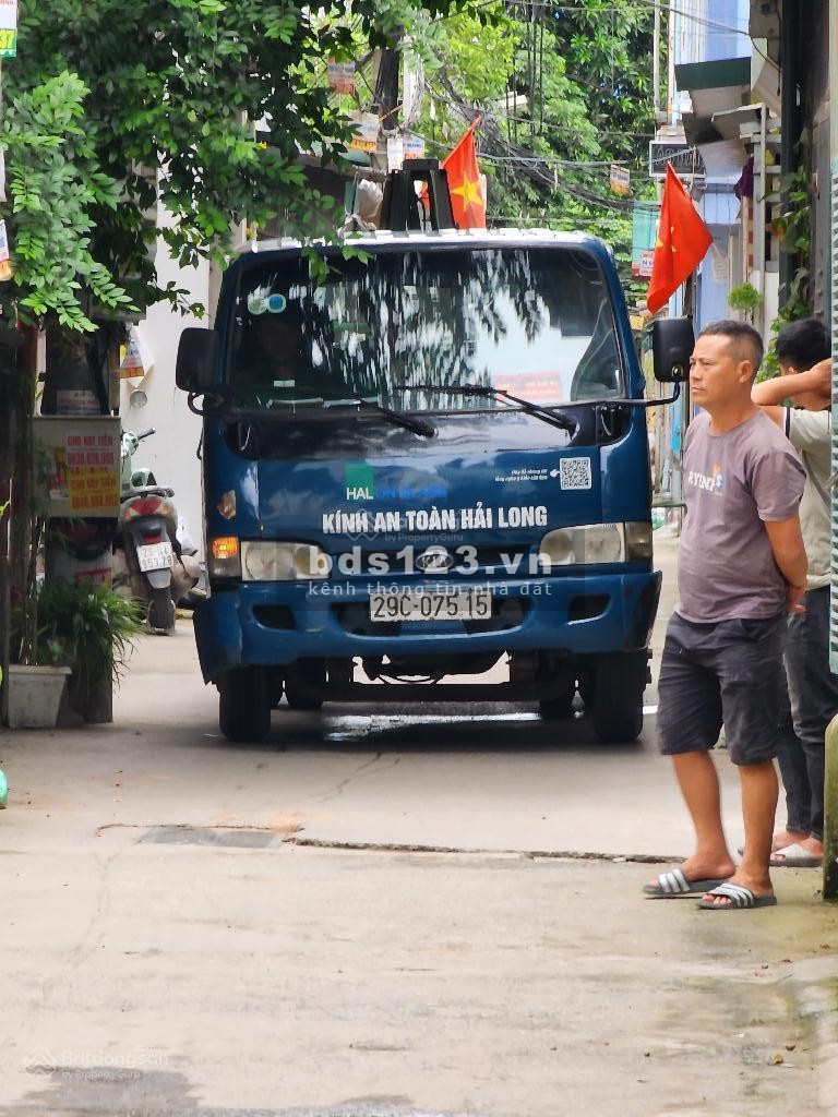 Sốc tại phố Nam Dư nhà đẹp 4 tầng về ở luôn, 30m2 giá hơn 3 tỷ ô tô vào tận trong nhà, ngõ thông