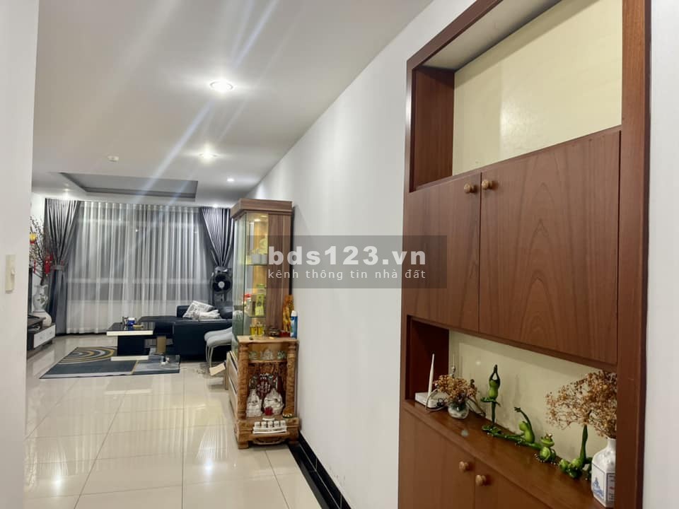Cho thuê căn hộ chung cư giá 15 triệu VND tại Quận 8,