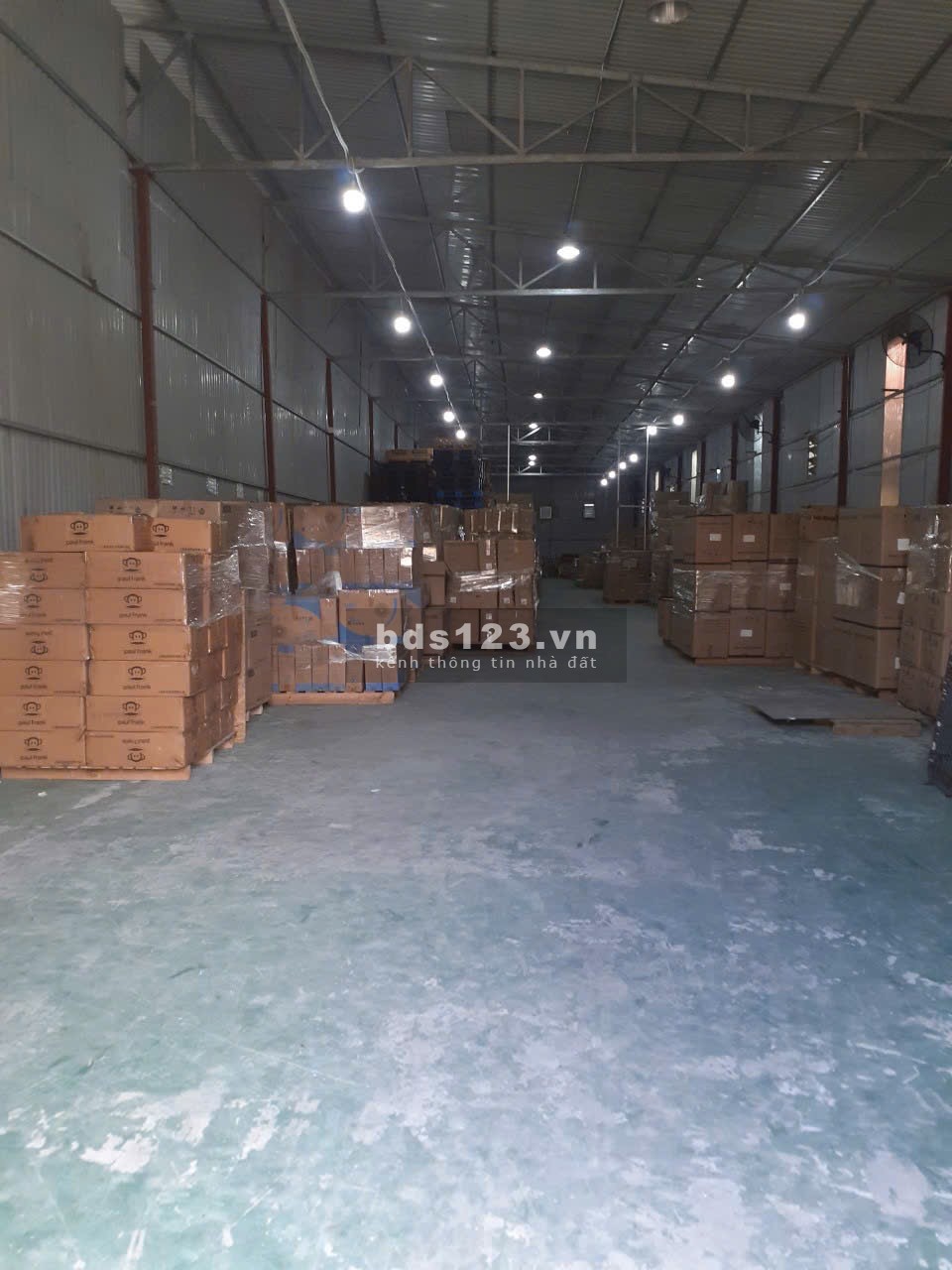 Chính chủ cho thuê kho xưởng tại Nhổn
