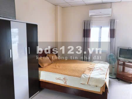 Nhà mặt ngõ Cầu Giấy - 55m - Ôtô ngủ trong nhà - lô góc 4 Tầng - 9 Tỉ
