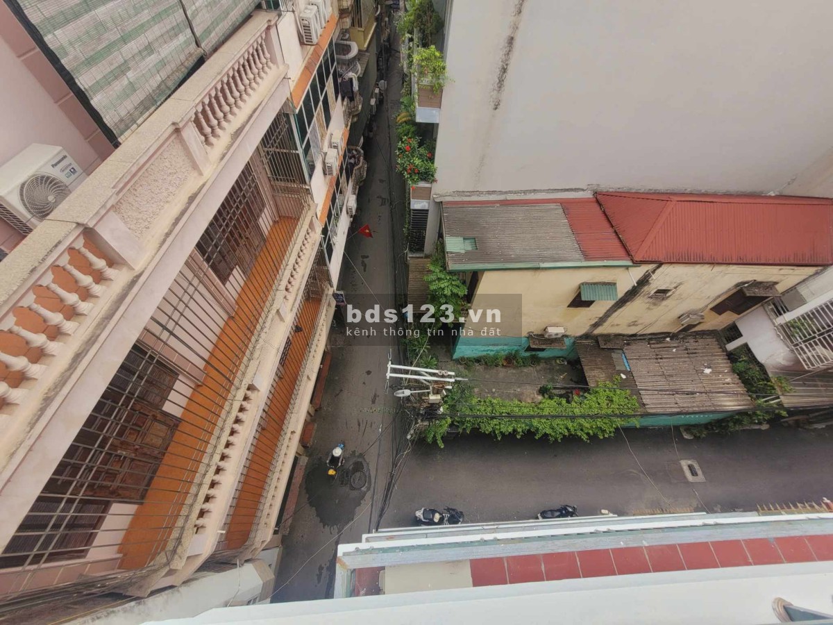 BÁN NHÀ QUẬN THANH XUÂN, PHỐ VƯƠNG THỪA VŨ, LÔ GÓC MỞ HẲN 2 CỬA. ĐẸP NHƯ HOA HẬU LUÔN