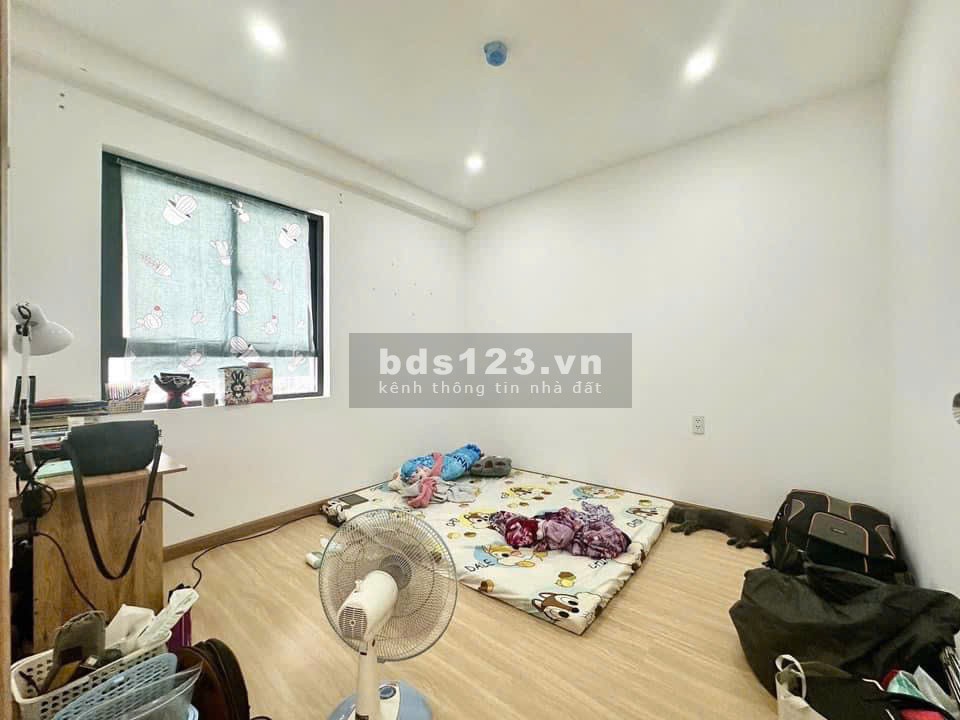 Chung cư Kingston, Hoàng Văn Thụ, Phú Nhuận: 127m2, 3p ngủ, 2wc 22tr/tháng