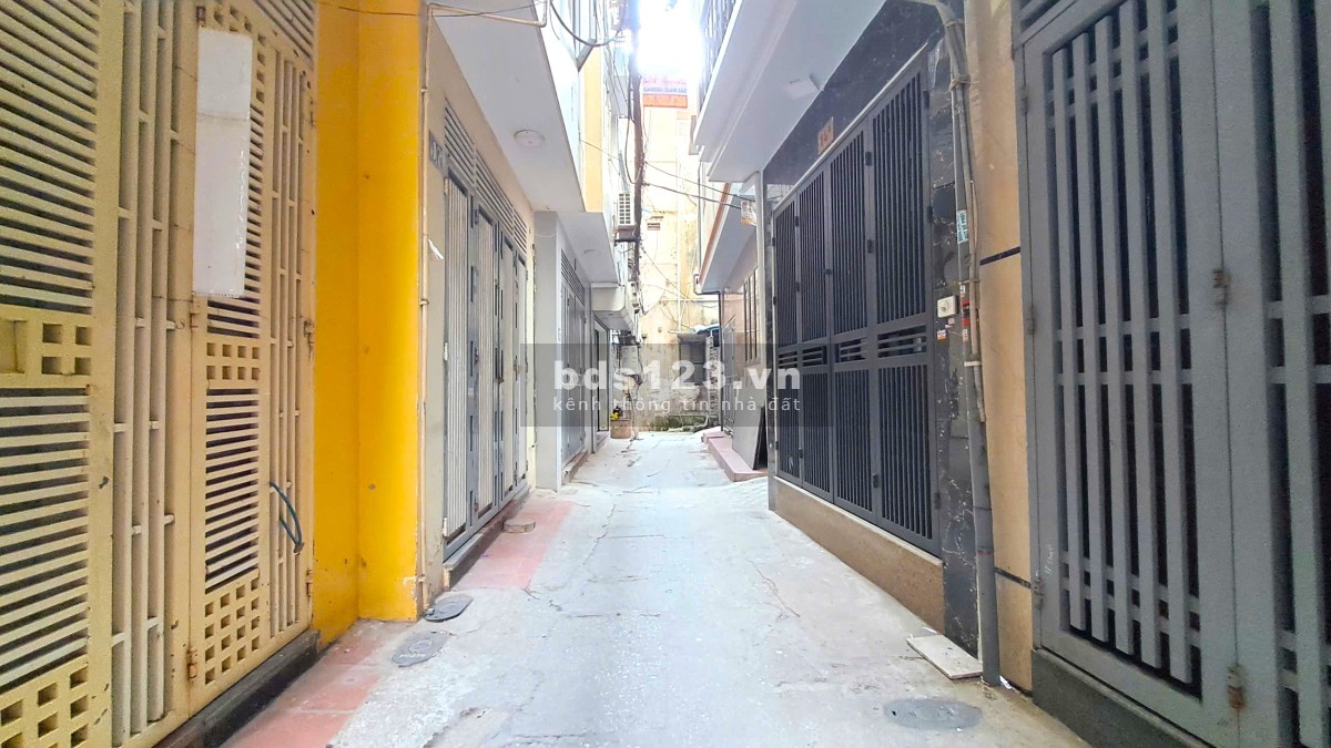 Bán nhà Lĩnh Nam 140m2 - Mặt tiền đẹp, Giá đầu tư 13.X tỷ