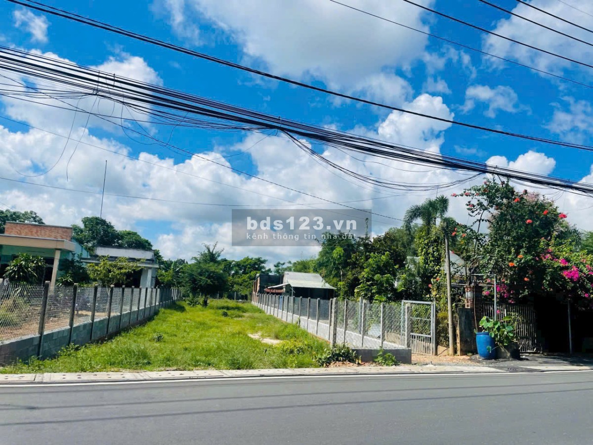Chính Chủ cần bán 500m2 đất thổ cư, Giá ngộp chỉ 420tr, Ngay Trung Tâm Hành Chính Bàu Bàng