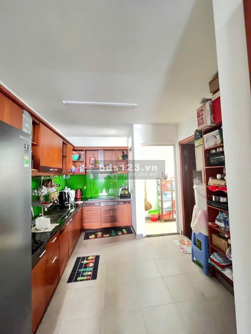 Chung cư Screc Tower Trường Sa, Quận 3: 93m2, 3p ngủ, 2wc 16tr/th