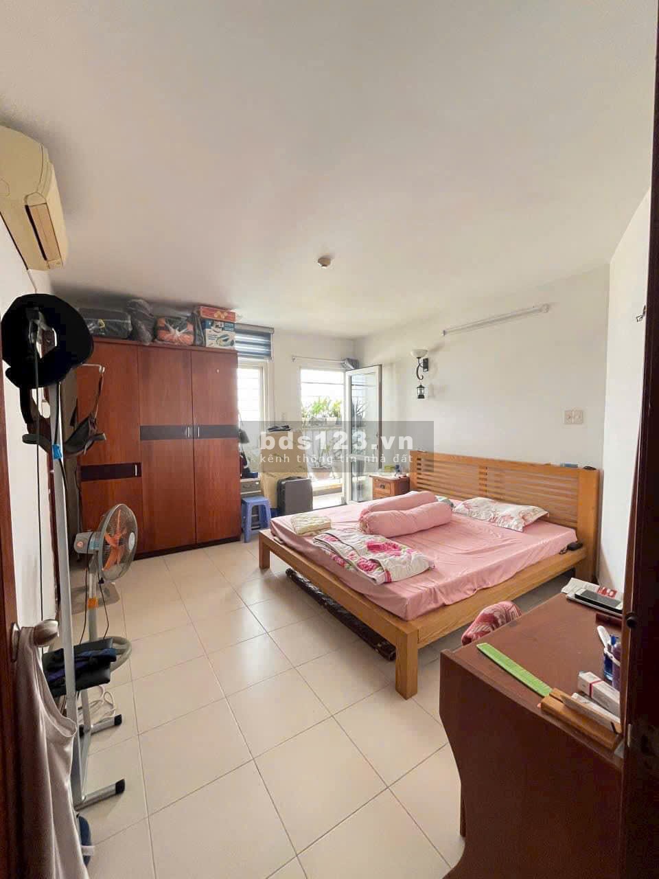 Chung cư Screc Tower Trường Sa, Quận 3: 93m2, 3p ngủ, 2wc 16tr/th