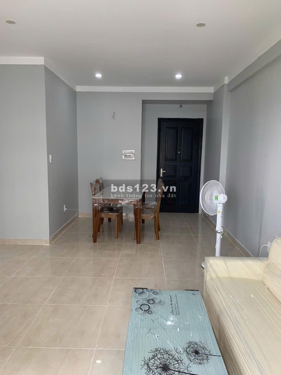 Cho thuê chung cư Leman, Nguyễn Đình Chiểu Q3: 85m2, 2p ngủ, NT 15tr/th