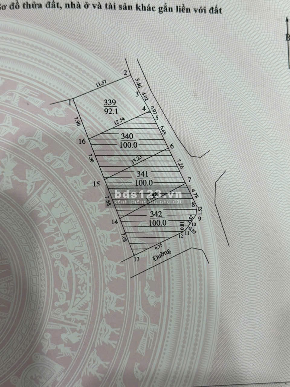 Lên 4 lô hoa hậu sát trục chính liên huyện, Hoà Thạch - Quốc Oai. Diện tích 100m2