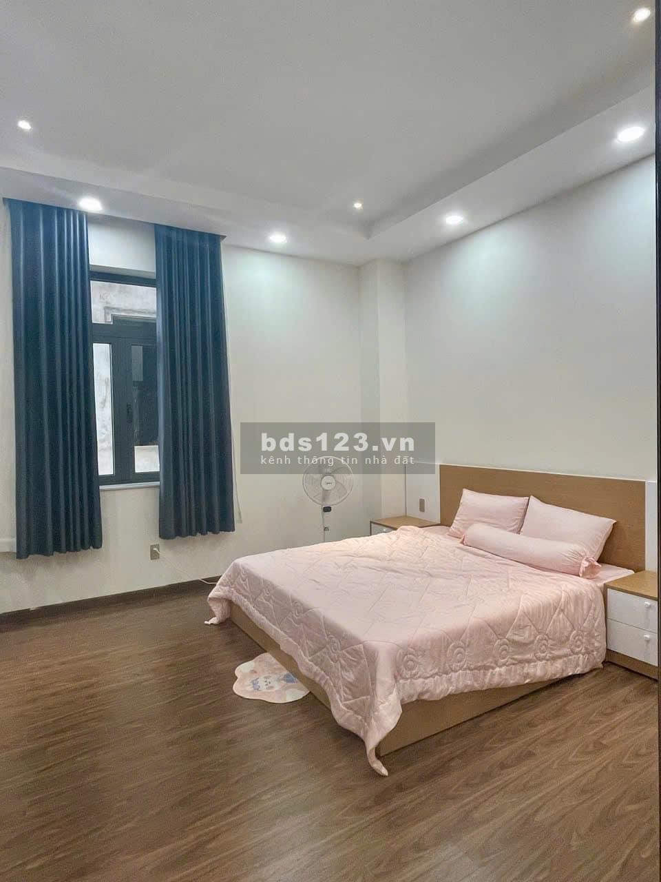 Bán nhà mặt phố giá tốt chỉ 2,6 tỷ gần Aeon Mall BD, Thuận An Bình Dương. 3 tầng, 67,5m2 (TL)
