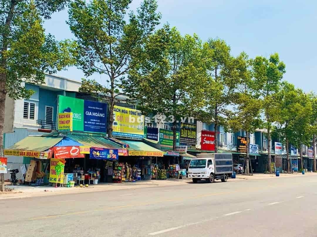 Cần bán miếng đất tại trung tâm thị trấn Dầu Tiếng