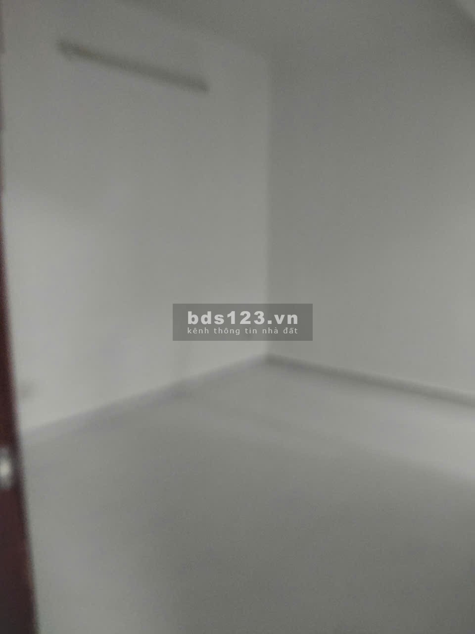 Bán shophouse Bình Tân Ehome 3 - 4 tỷ -96m2 - 1 trệt 1 lầu dòng tiền 12 triệu /tháng, sổ hồng riêng