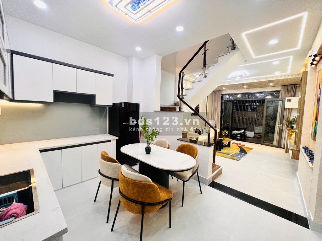 VIP ĐẸP LUNG LINH NGUYỄN VĂN KHỐI P9 GÒ VẤP, THÔNG SỐ CHUẨN 4X15, 3 TẦNG FULL NỘI THẤT, GIÁ 6,8 TỶ