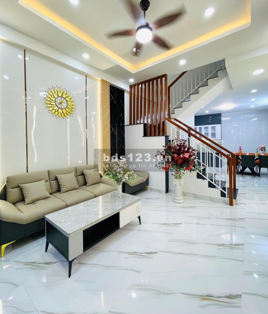 PHẠM VĂN CHIÊU PHƯỜNG 14 GÒ VẤP, HẺM XE HƠI THÔNG, 54M2, 2 LẦU, GIÁ 5,3 TỶ