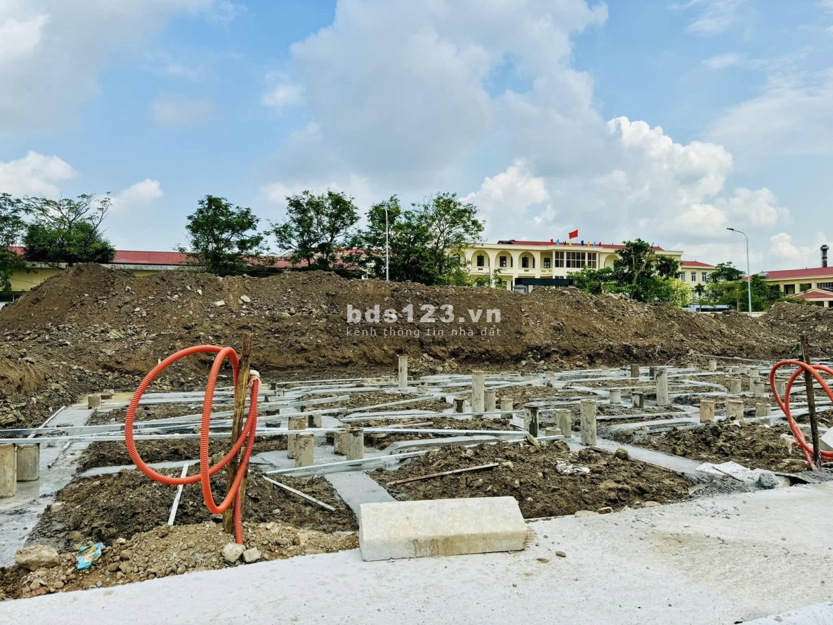 Bán Shophouse Hồng Bàng Midtown 75m2 giá 70 triệu/ m² tại Quán Toan - Hải Phòng