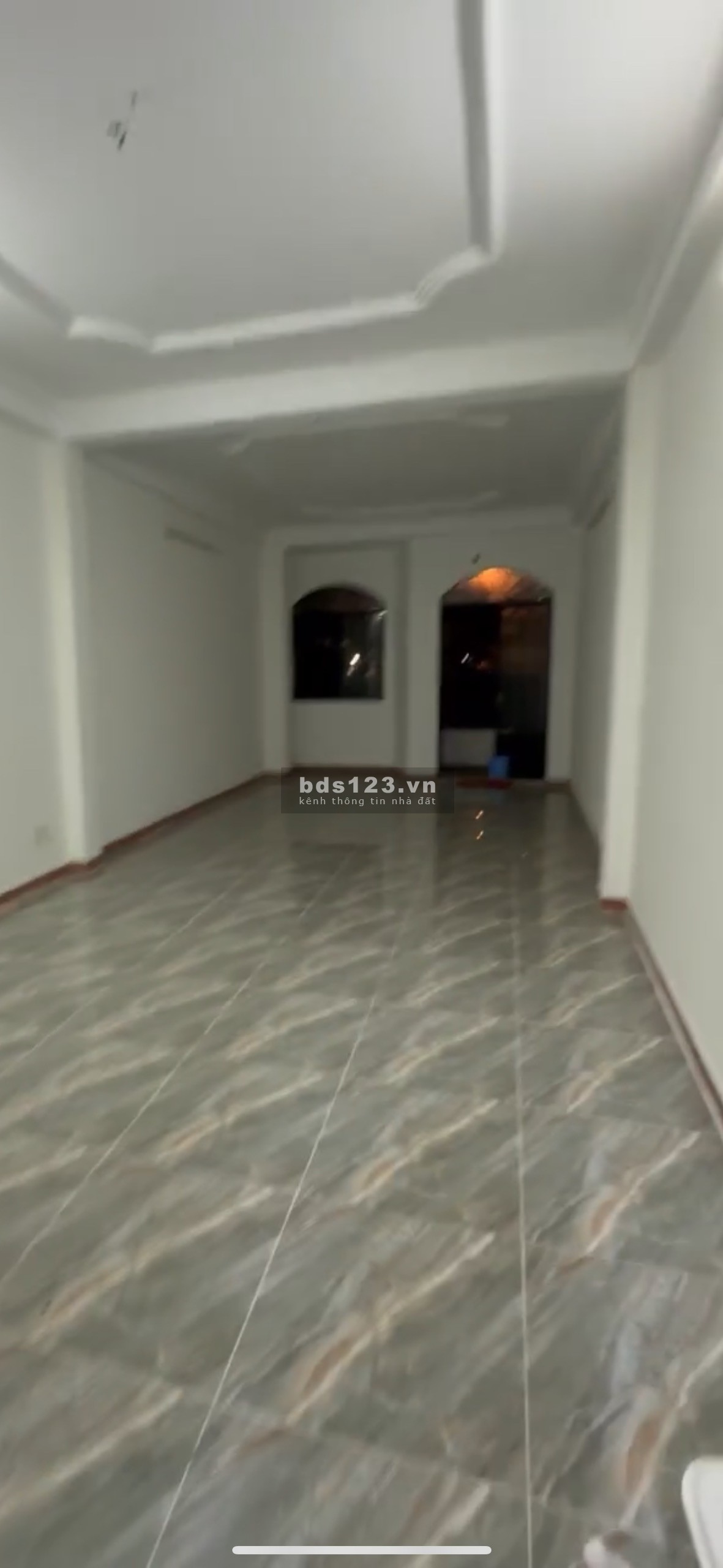 Cần cho thuê nhà nguyên căn 389 Tô Hiến Thành P.14, Q.10 DT: 4x25. Trệt, 4 lầu + ST , 6PN, 7 WC.