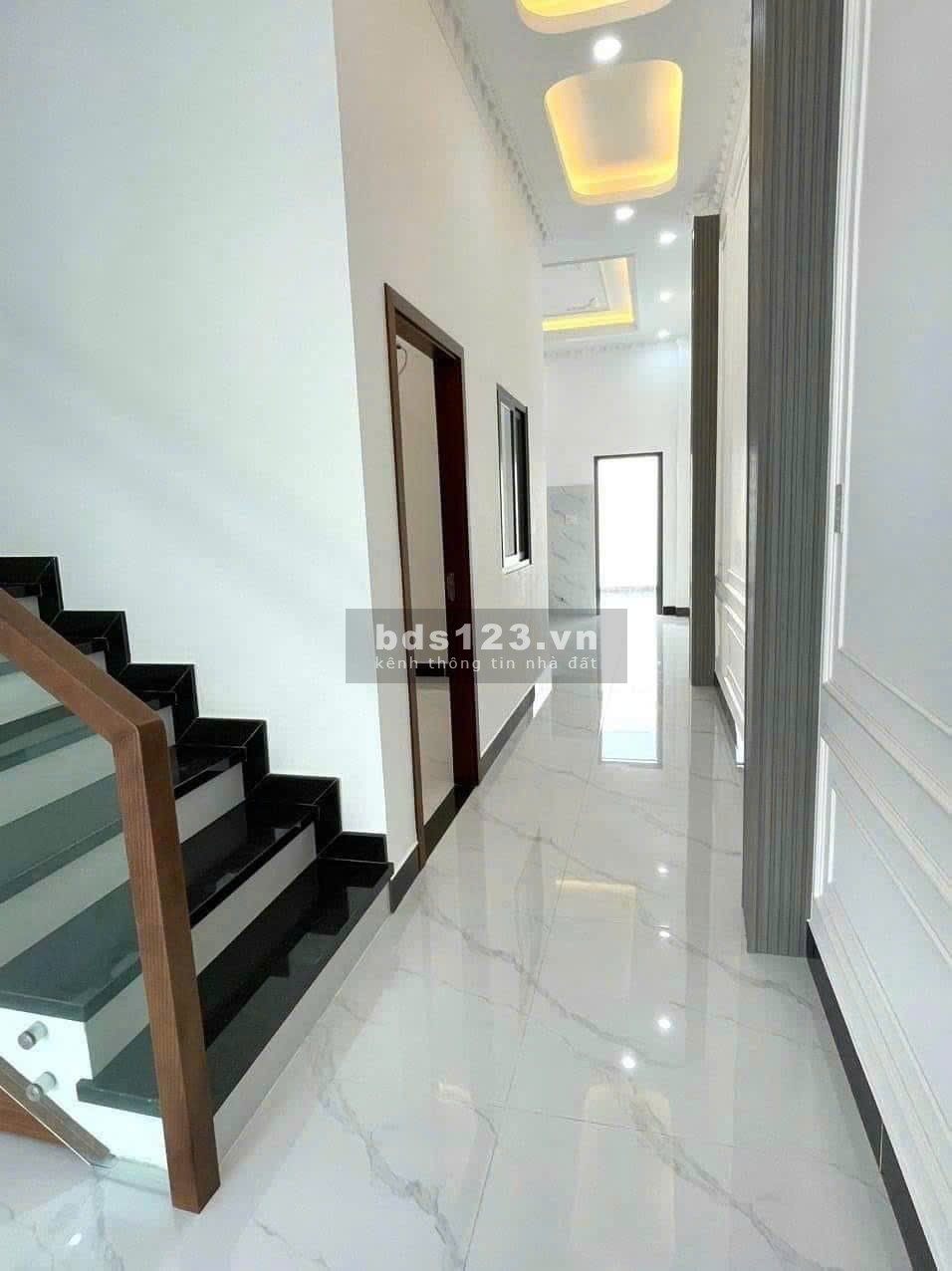 Thanh lý nhà ngộp ngay Thuận An Bình Dương, 2.7 tỷ, 68m2