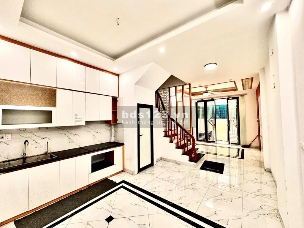 Nhỉnh 5TỶ Diện tích 41m, 5 phòng ngủ rộng, thiện chí còn bớt thêm.