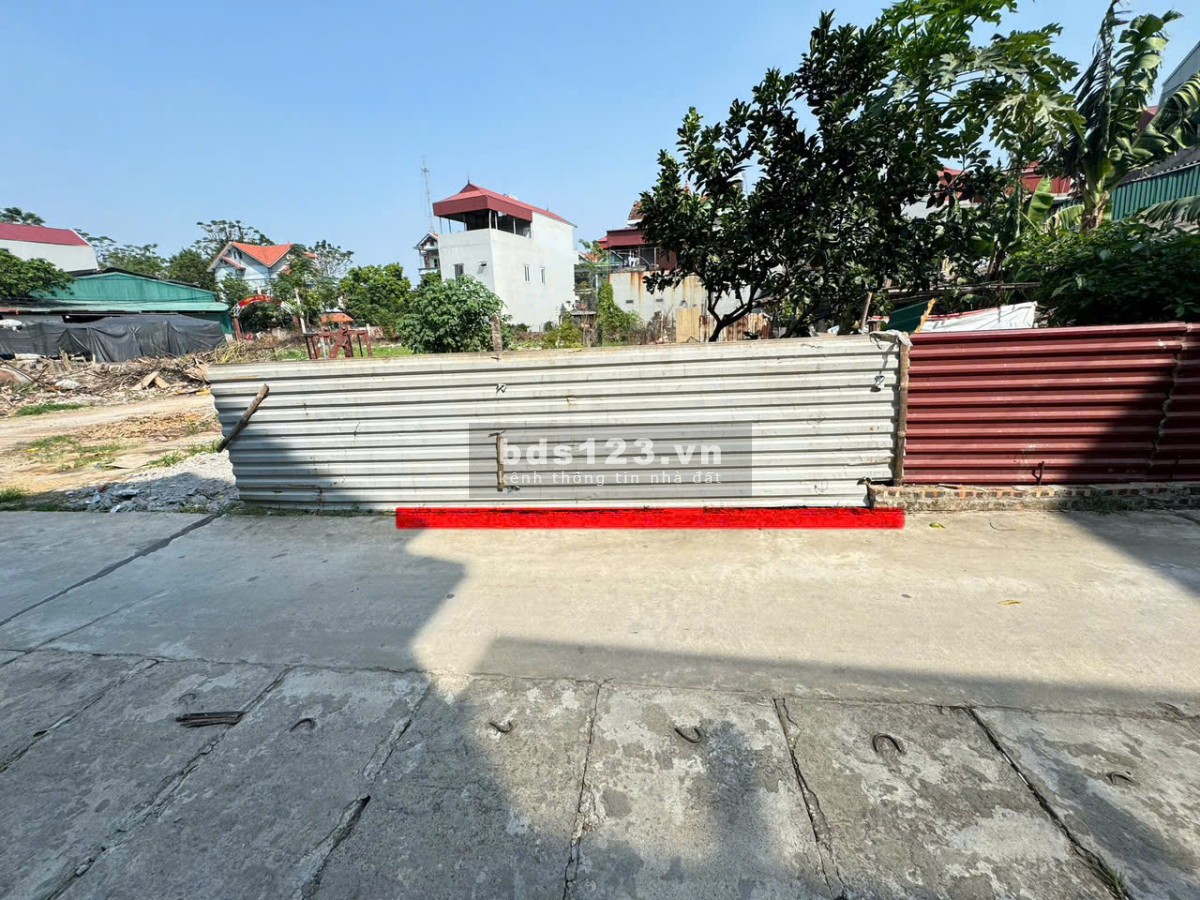 Bán đất tổ 11, TT Quang Minh, Mê Linh, HN. Đường thông, oto tránh. DT 54m, giá 2,54 tỷ.