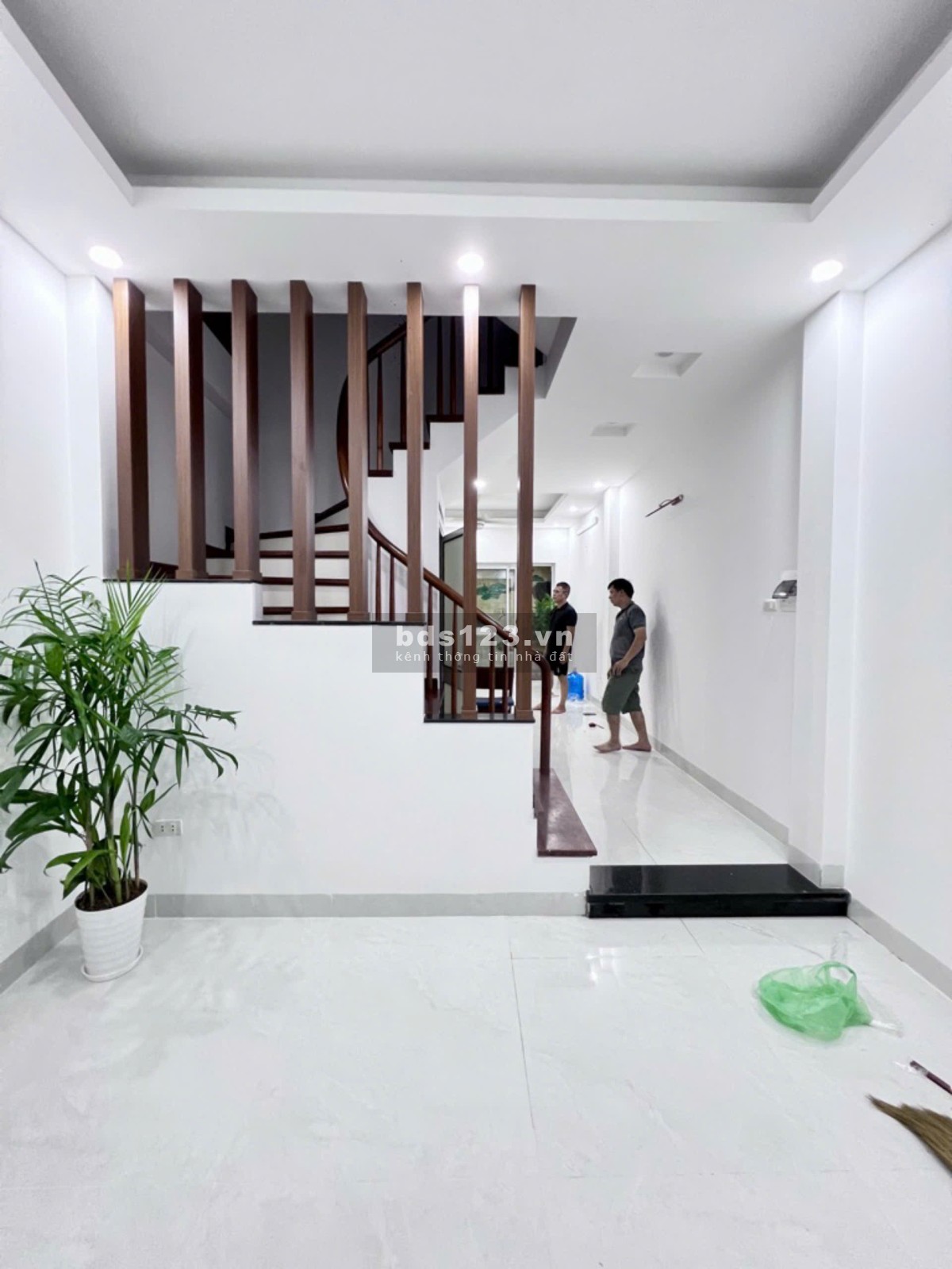 Bán nhà chính chủ 39m2 tại Lê Trọng Tấn