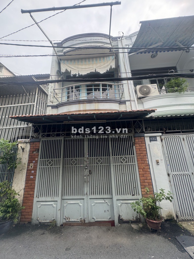 Nguyễn Văn Khối Phường 8 Gò Vấp - Nhà 2 tầng BTCT - 49m2 - 3 PN - CHỉ 4.85 tỷ - Hẻm xe hơi thông