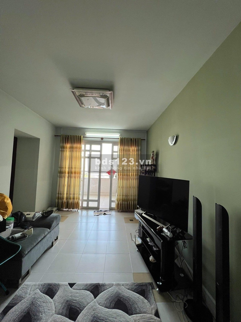Cho thuê chung cư Trương Quyền, P6, Q3: 103m2, 2p ngủ, 1wc 11tr/th