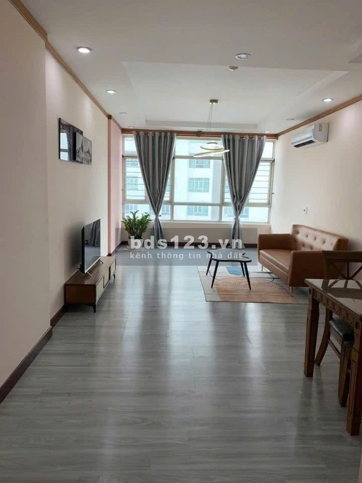 Chung cư Screc Tower, Trường Sa, p12, Quận 3: 97m2, 3p ngủ, 15tr