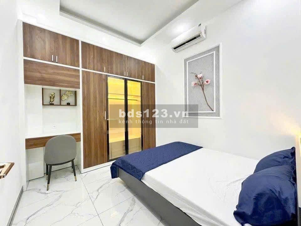 Bán nhà mặt tiền trung tâm Bình Dương, 67,5m2, 2 tỷ 9